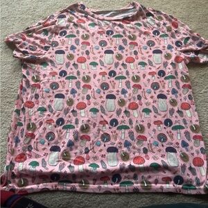 Pink Mushroom Pattern T-Shirt